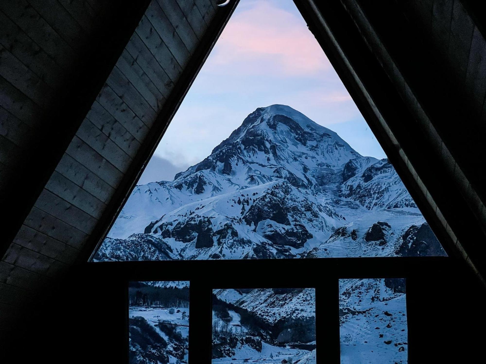 Kazbegi Hills Cottages Экстерьер фото
