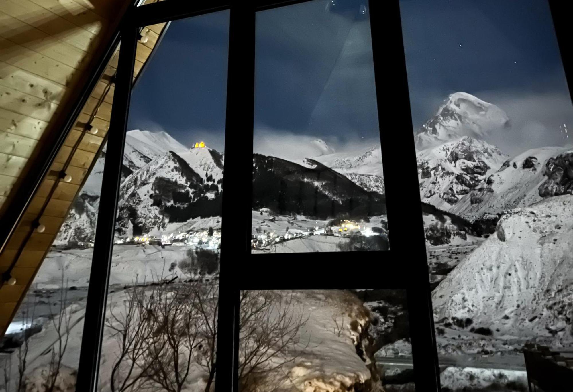 Kazbegi Hills Cottages Экстерьер фото