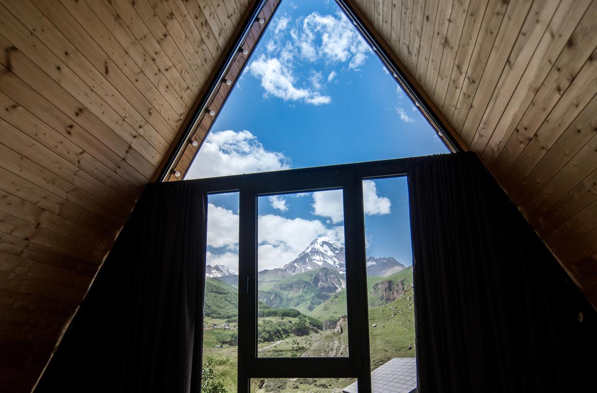 Kazbegi Hills Cottages Экстерьер фото