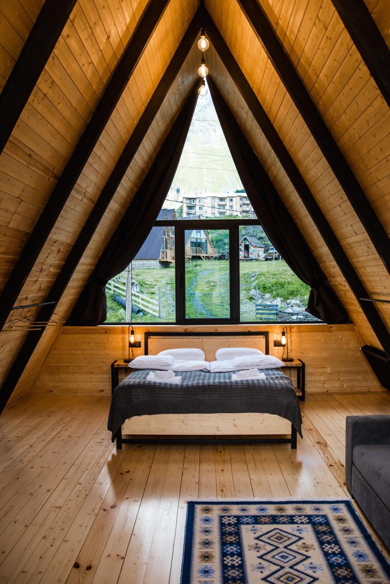 Kazbegi Hills Cottages Экстерьер фото